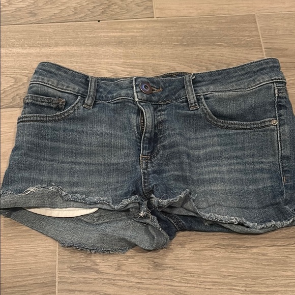 DL1961 Women’s Denim Shorts Size 23 - Picture 1 of 3